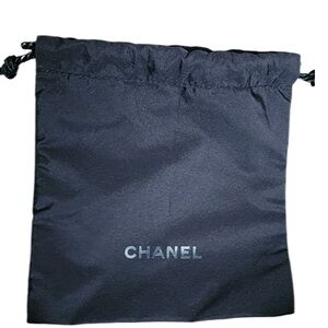 EUC 100% Auth Chanel Small Dust Bag jewelry Travel belt black logo drawstring
